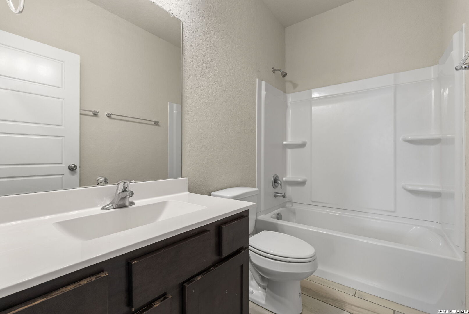 9911 La Lila Way, San Antonio, TX 78224