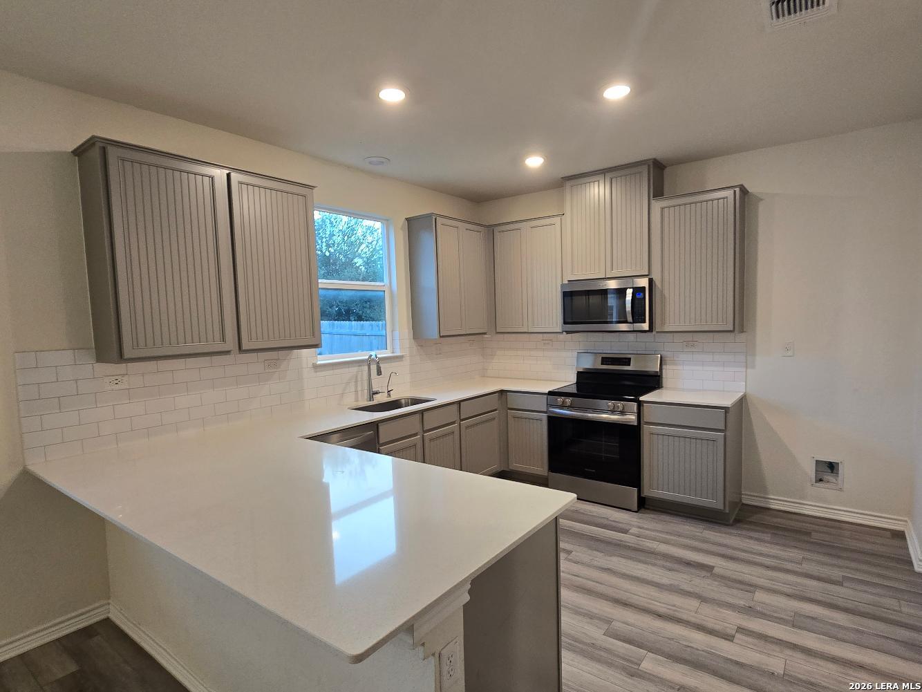1942 Brandywine, New Braunfels, TX 78130