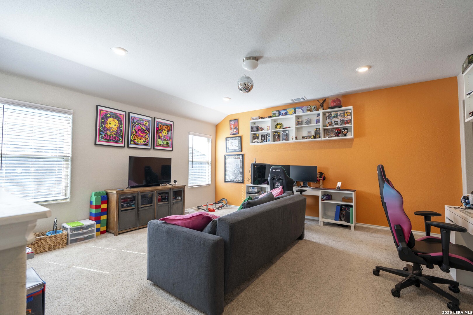 2nd Living Area