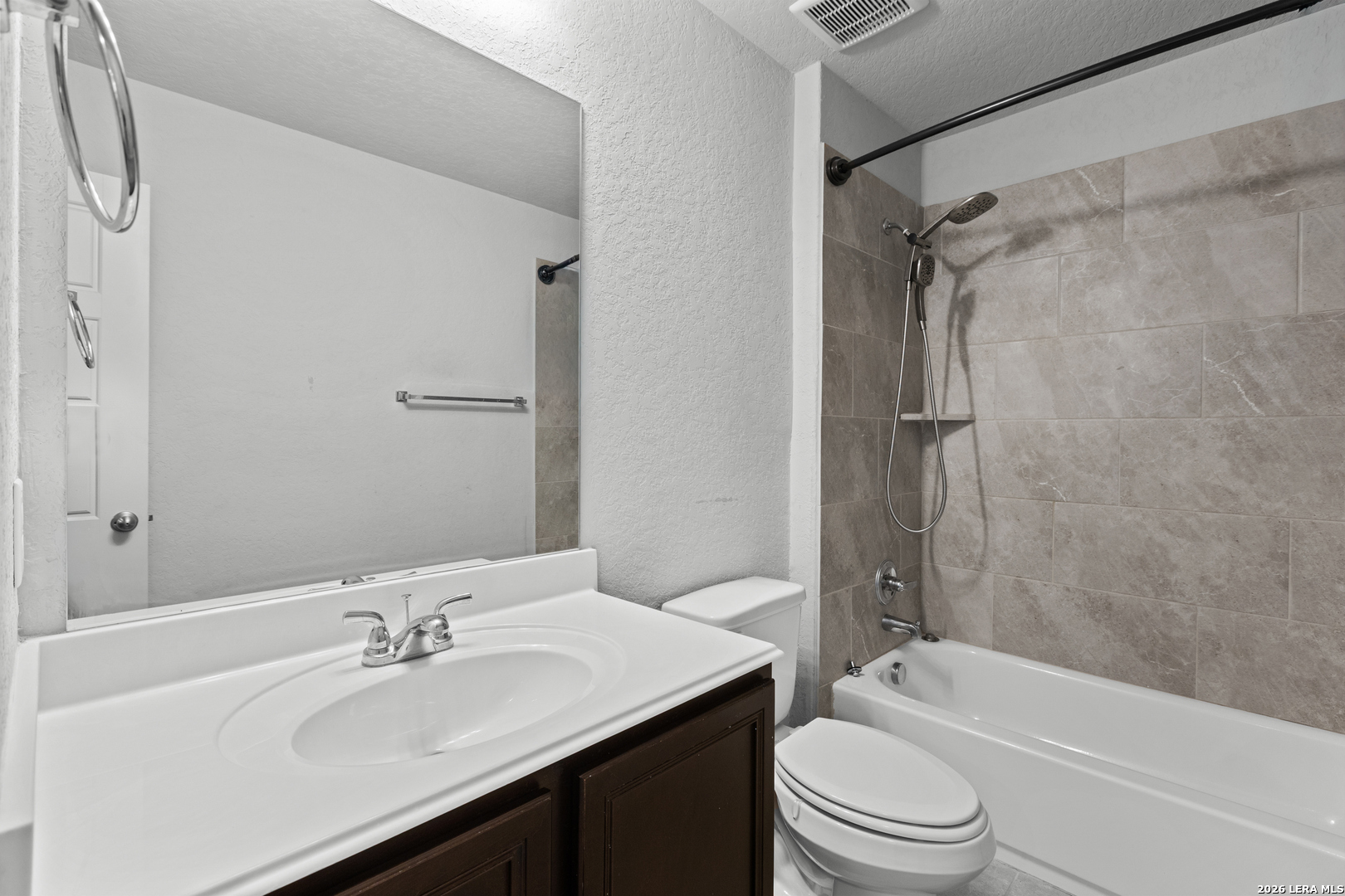 1211 PETUNIA BLF, San Antonio, TX 78245