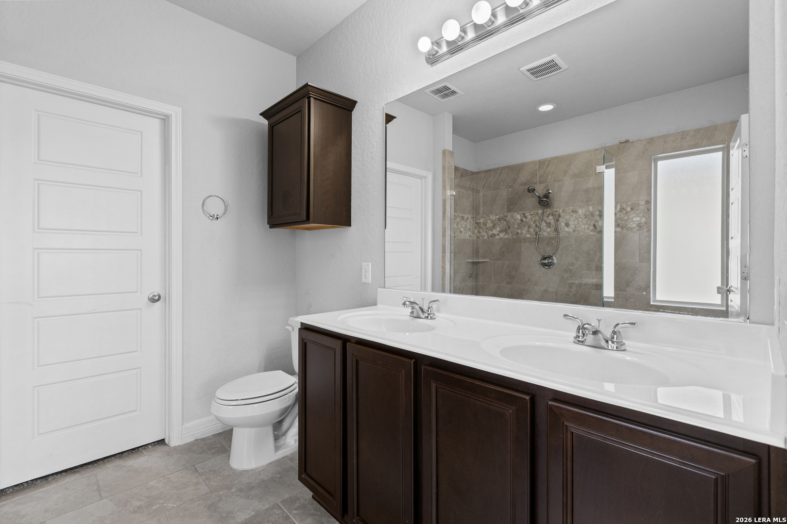 1211 PETUNIA BLF, San Antonio, TX 78245