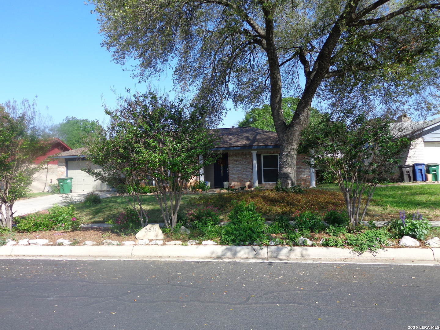 5511 Eaglewood St, San Antonio, TX 78233