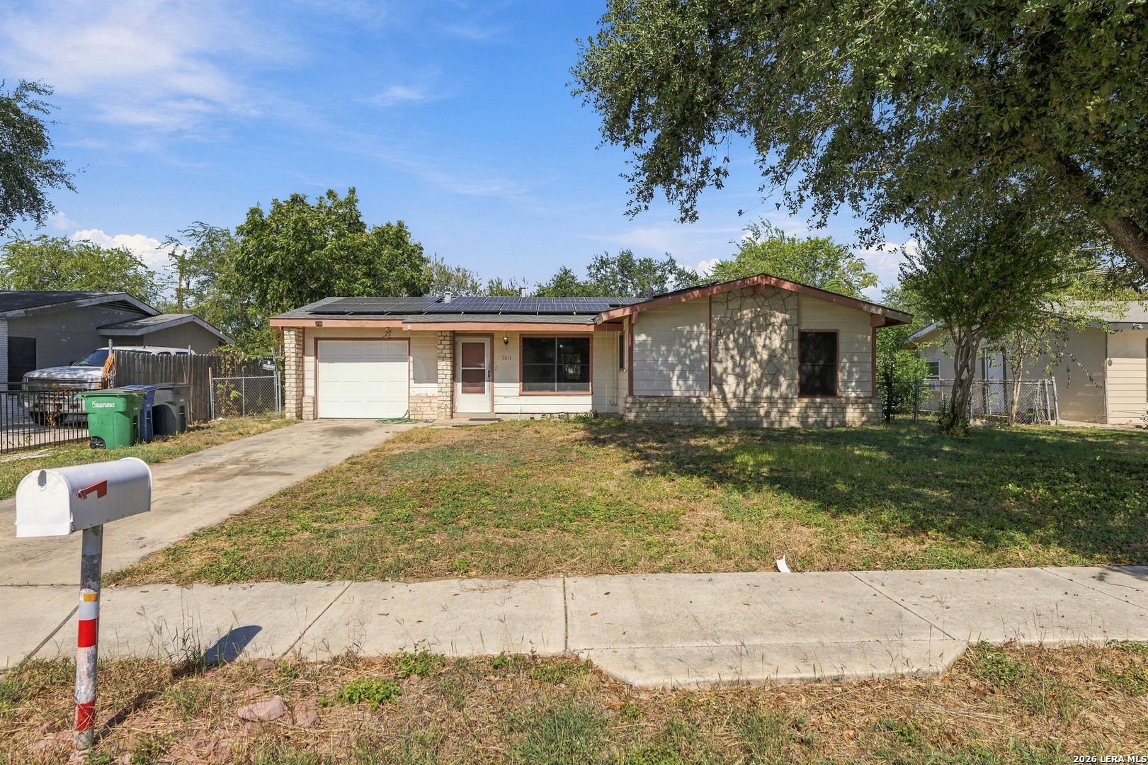 7611 STAGECOACH LN, San Antonio, TX 78227