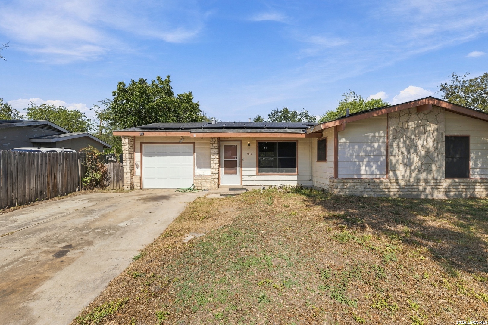 Property photo for 7611 STAGECOACH LN, San Antonio, TX