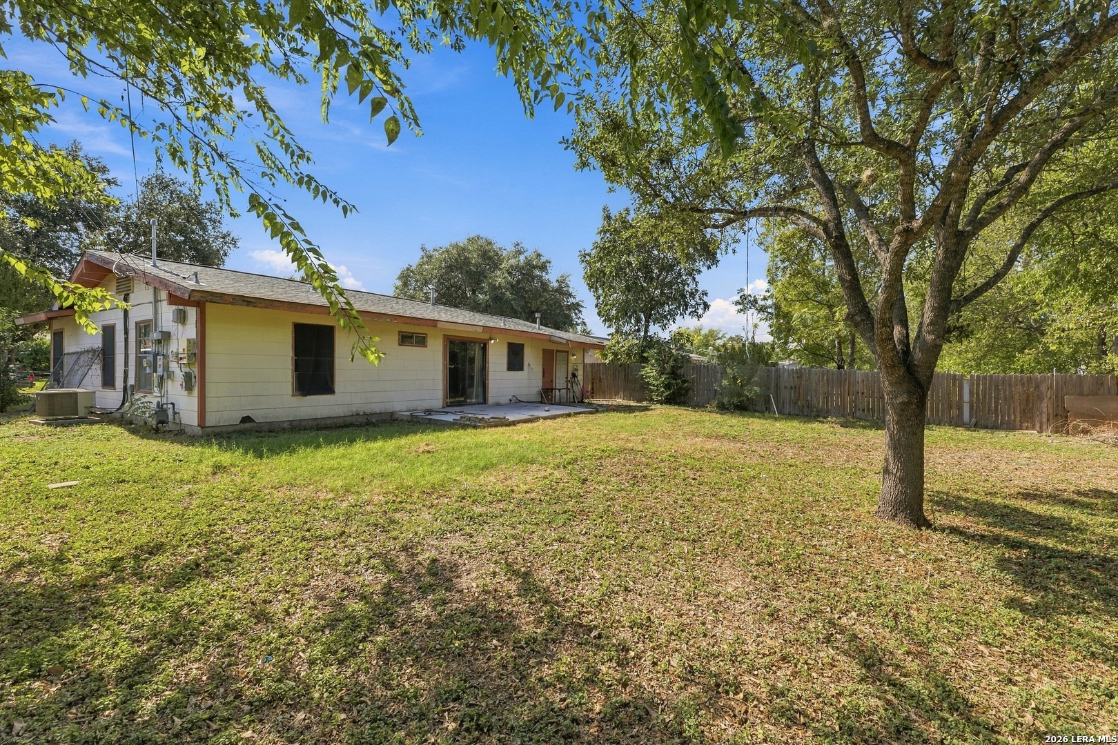 7611 STAGECOACH LN, San Antonio, TX 78227