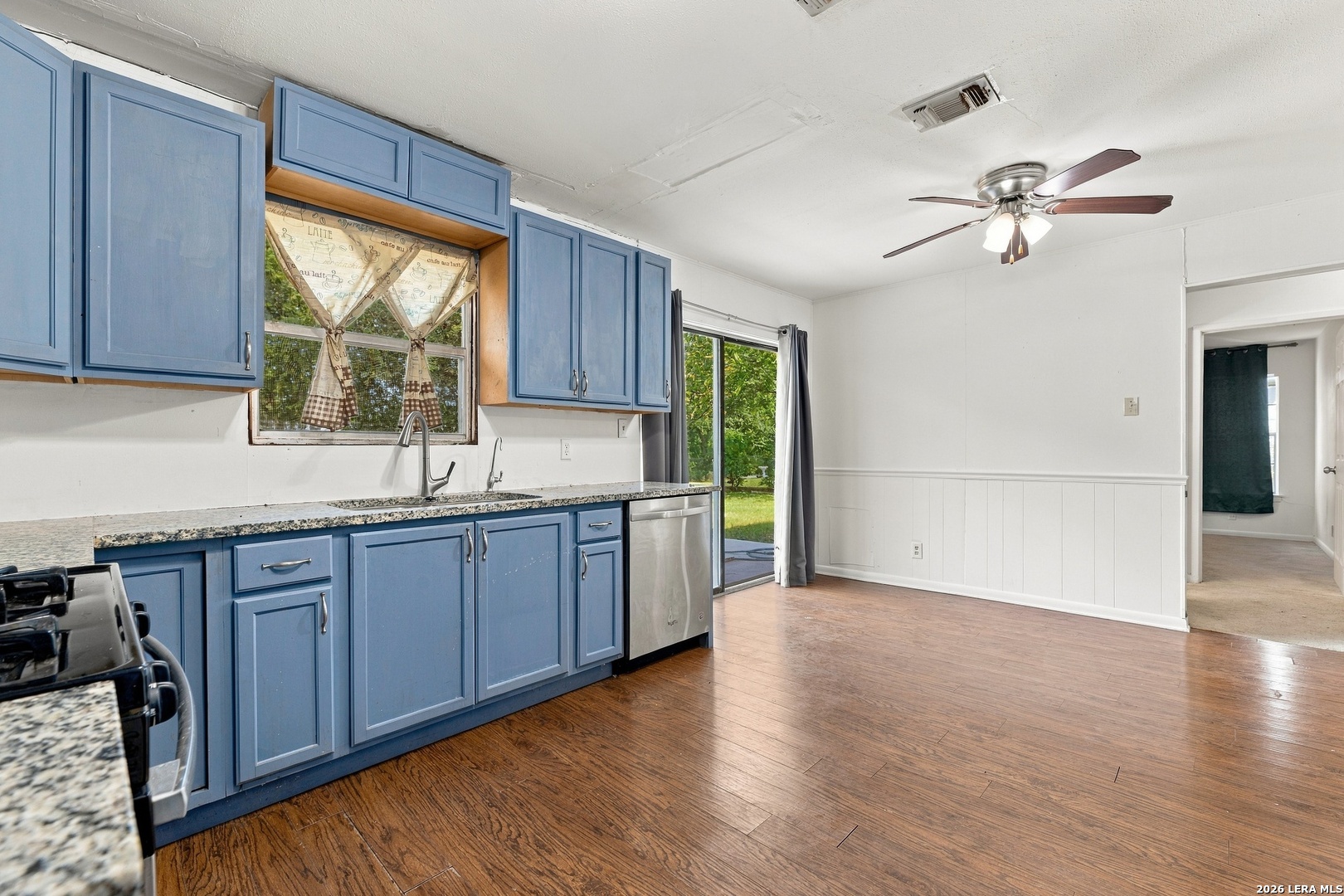 7611 STAGECOACH LN, San Antonio, TX 78227