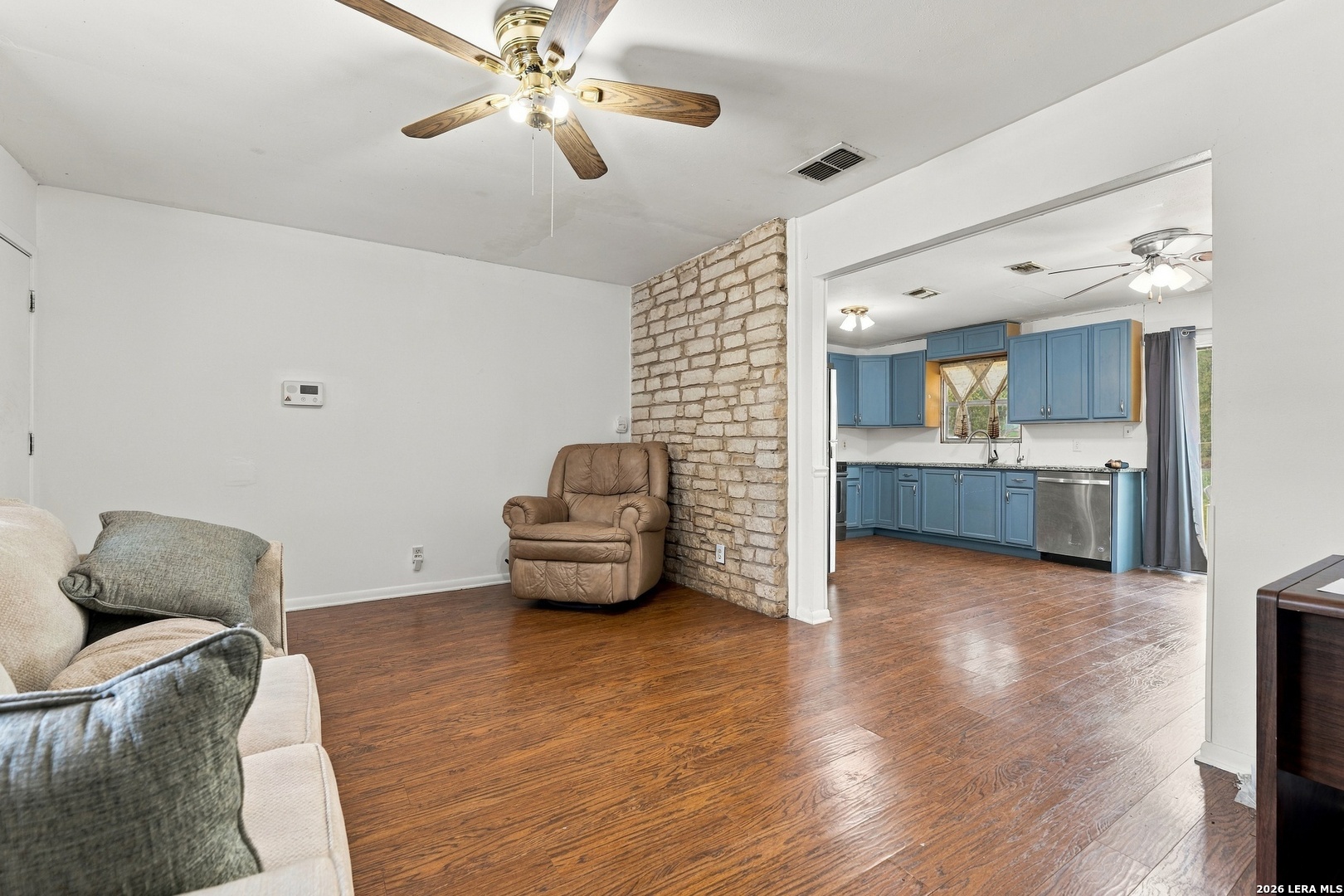 7611 STAGECOACH LN, San Antonio, TX 78227