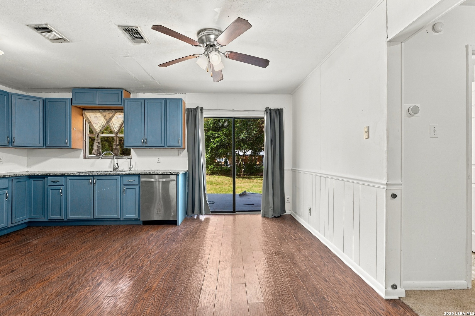 7611 STAGECOACH LN, San Antonio, TX 78227