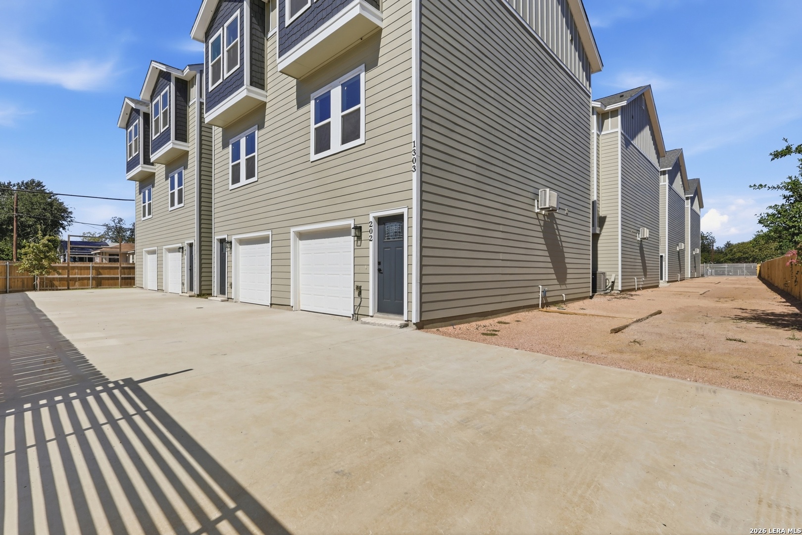 1502 S Walters, San Antonio, TX 78210