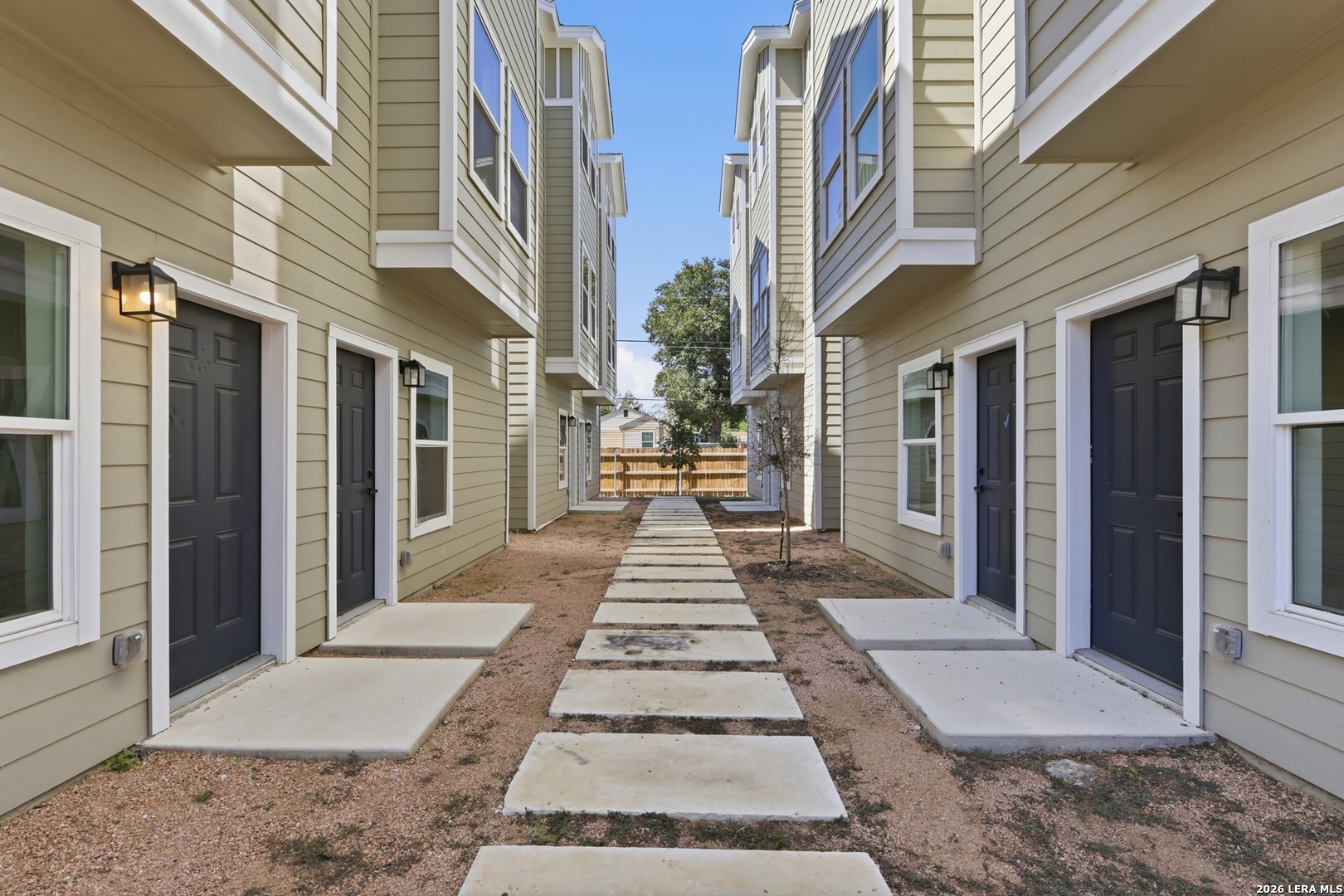 1502 S Walters, San Antonio, TX 78210