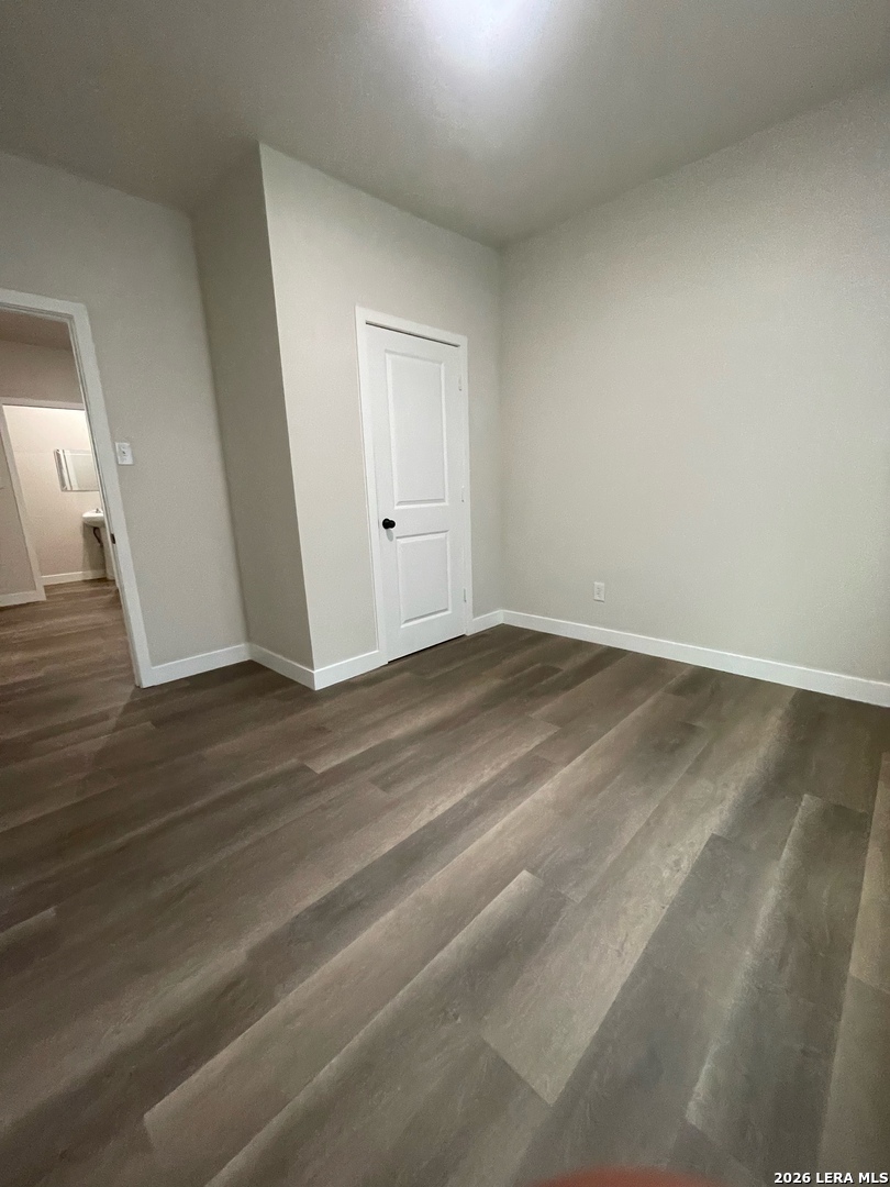 220 N PINTO ST, San Antonio, TX 78207