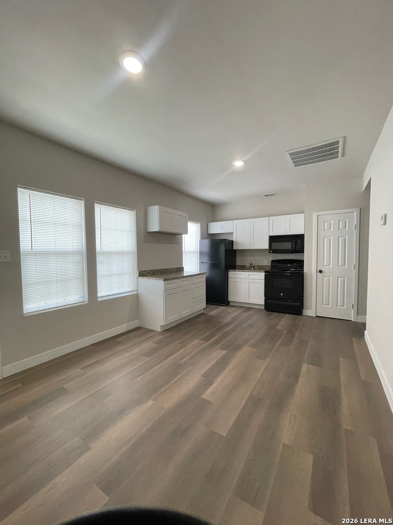 220 N PINTO ST, San Antonio, TX 78207
