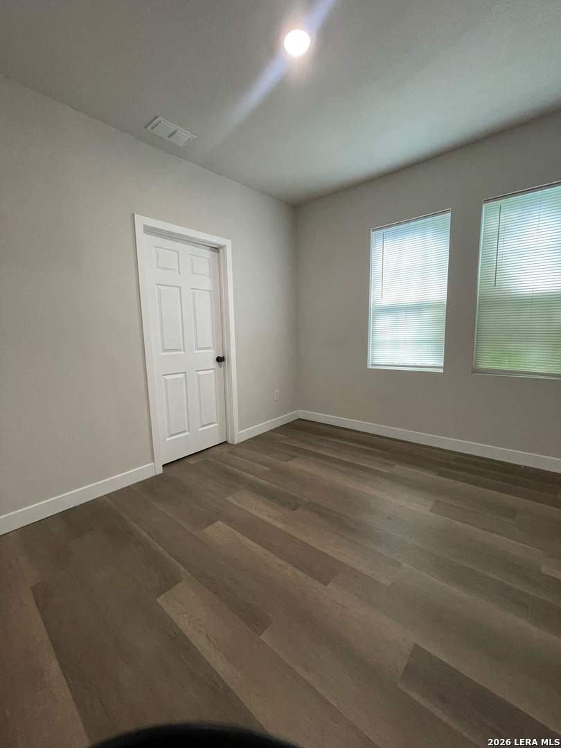 220 N PINTO ST, San Antonio, TX 78207