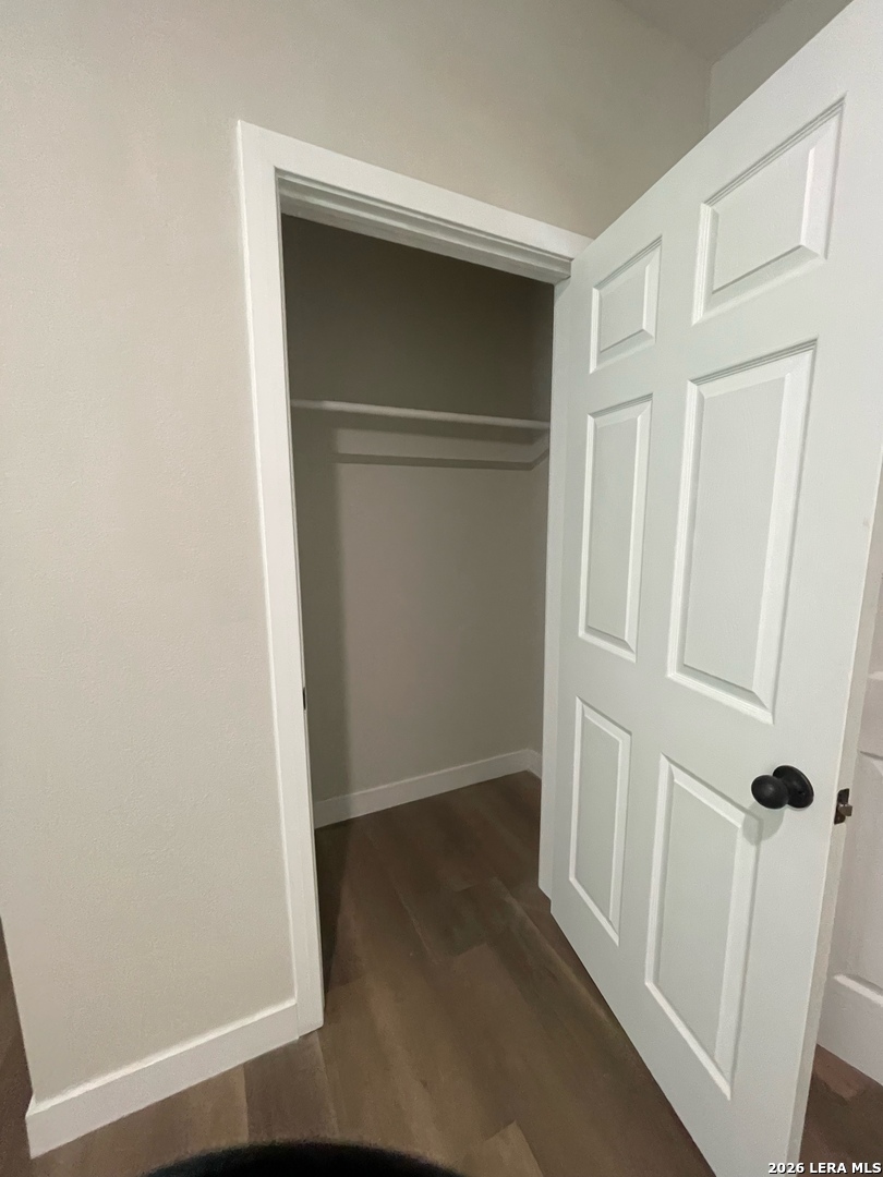 220 N PINTO ST, San Antonio, TX 78207