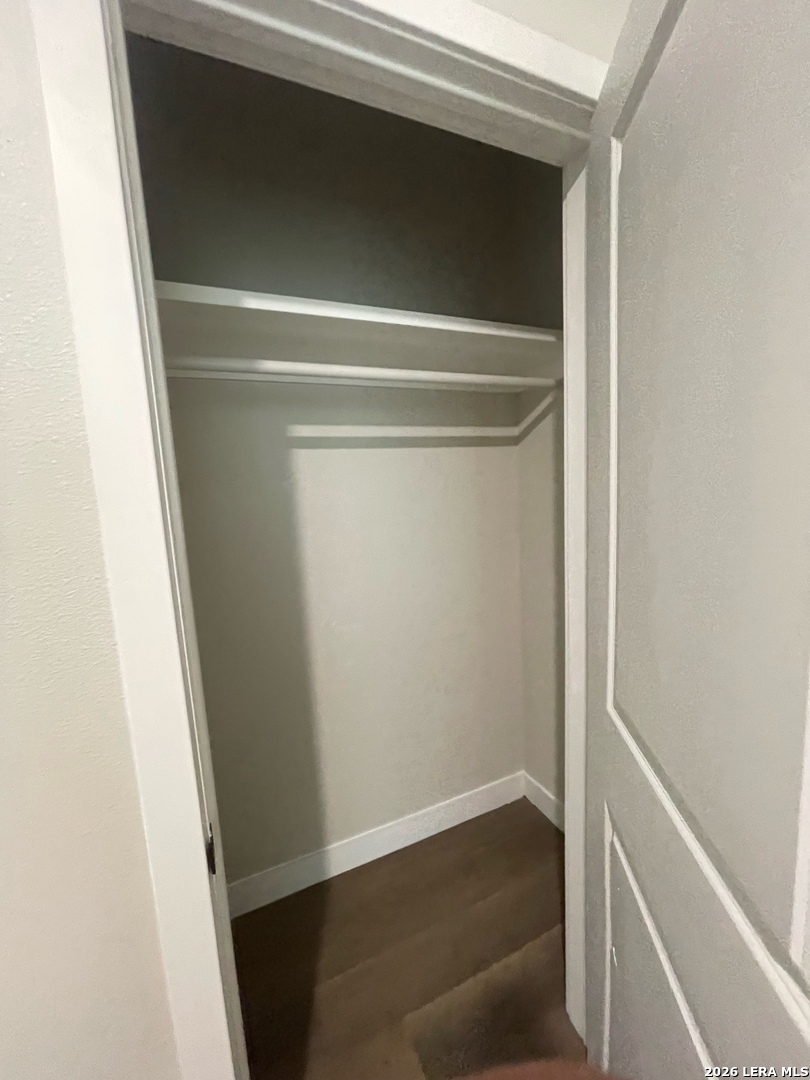 220 N PINTO ST, San Antonio, TX 78207