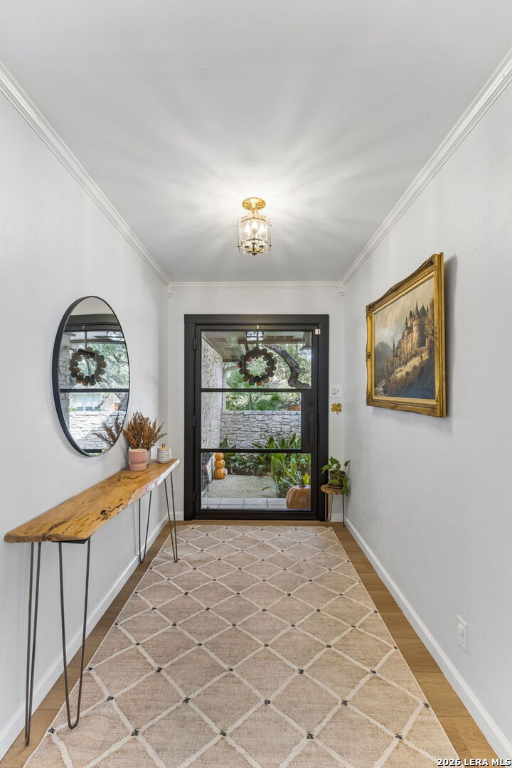 Entry/Foyer