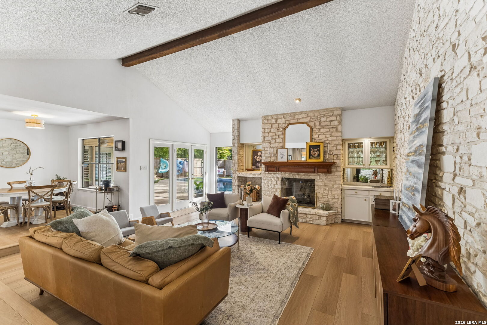1st Living Area