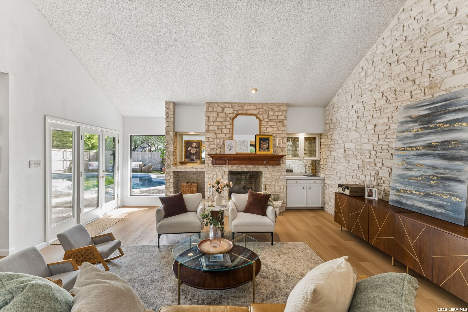1st Living Area