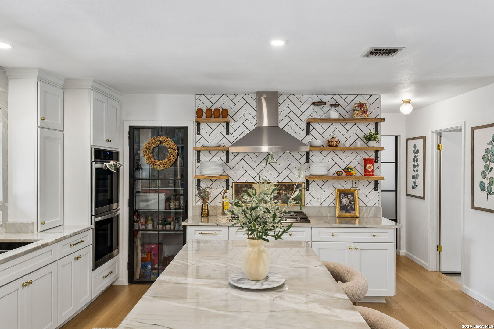 Island Kitchen