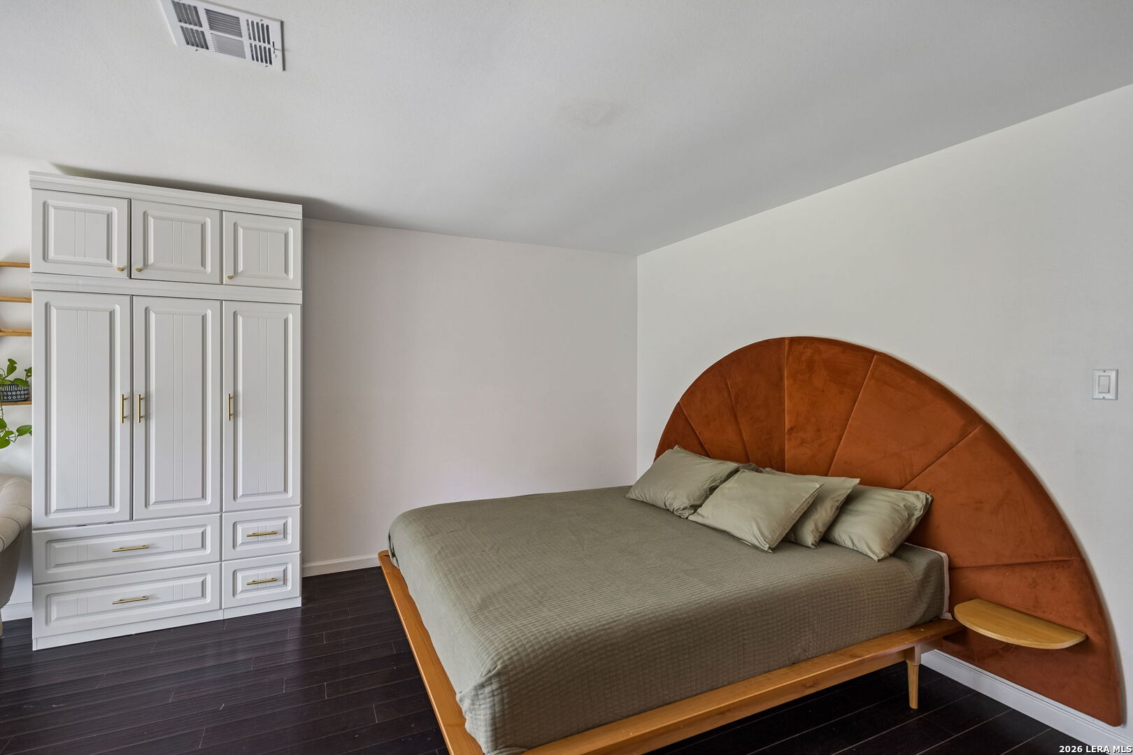 13050 N Hunters Circle, San Antonio, TX 78230