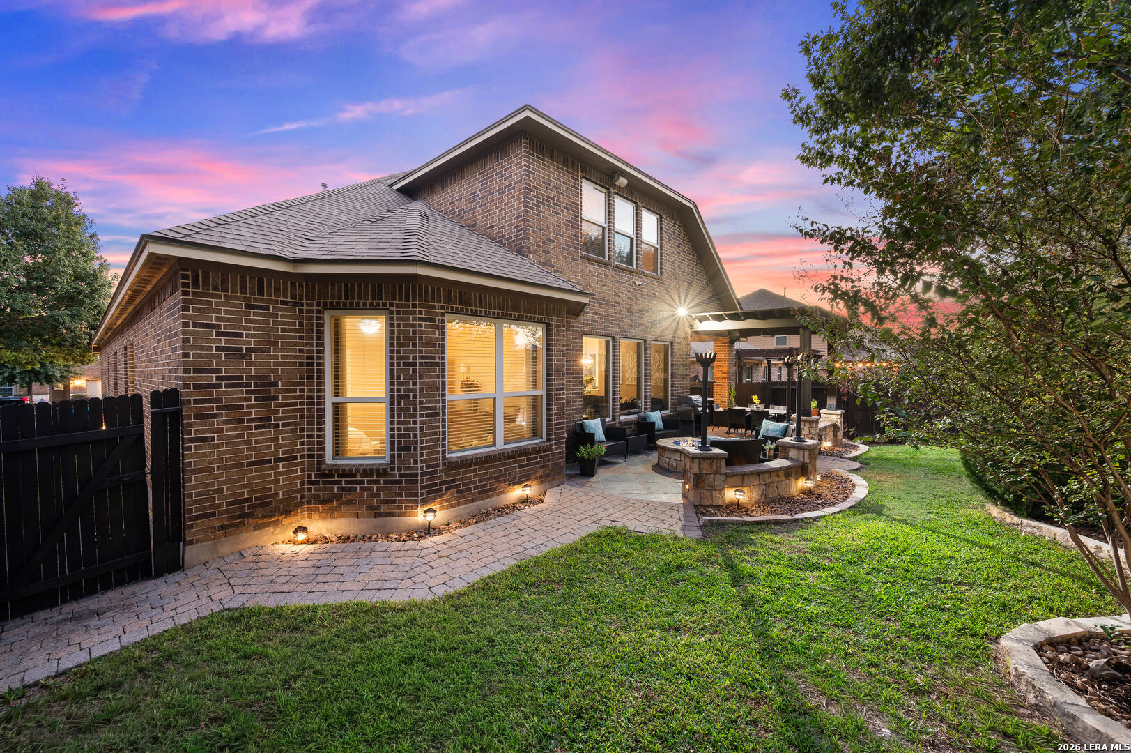 10753 Barnsford Ln, Helotes, TX 78023