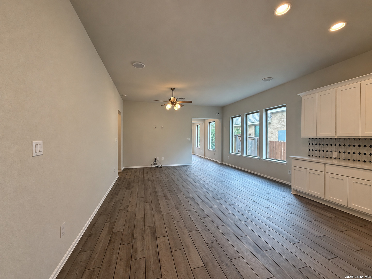 2810 High Castle, San Antonio, TX 78245