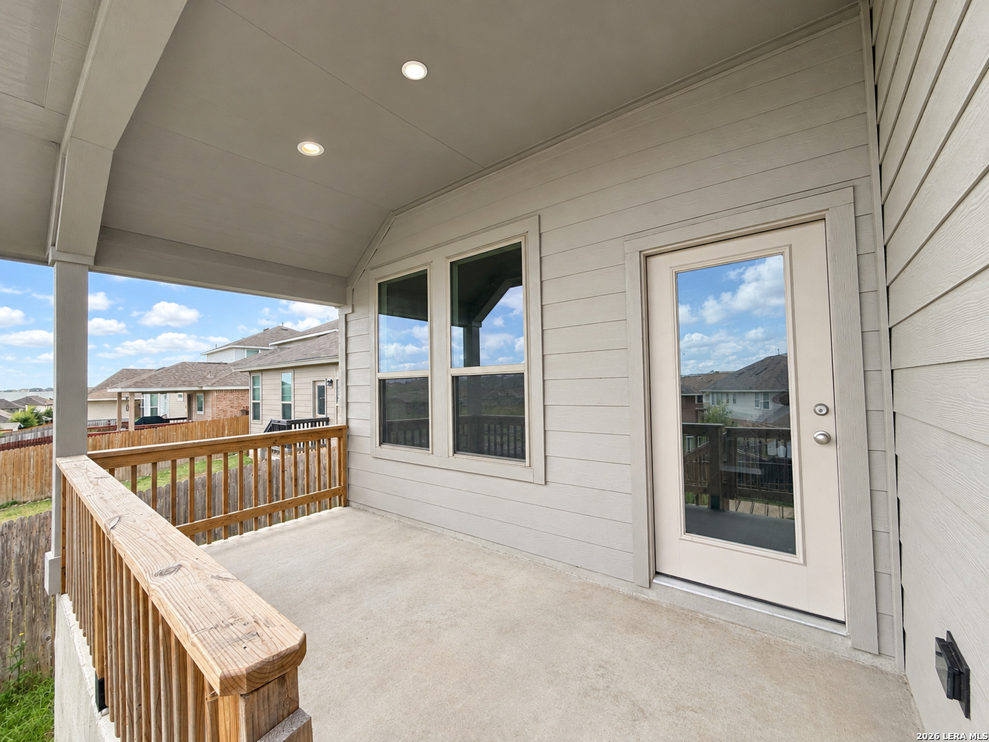 2810 High Castle, San Antonio, TX 78245