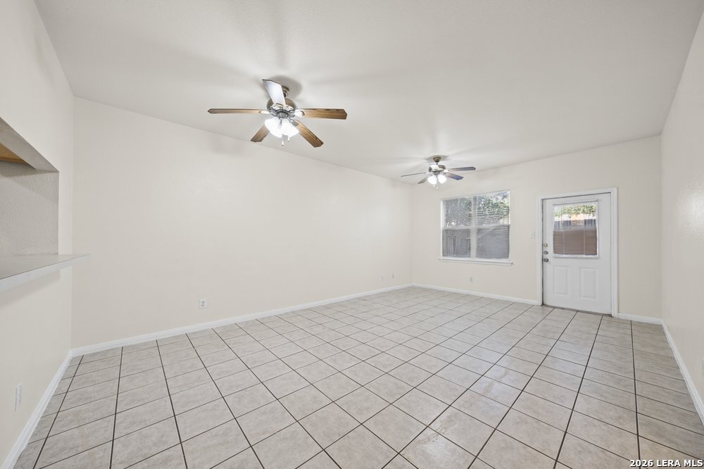 518 Dukeway, Universal City, TX 78148