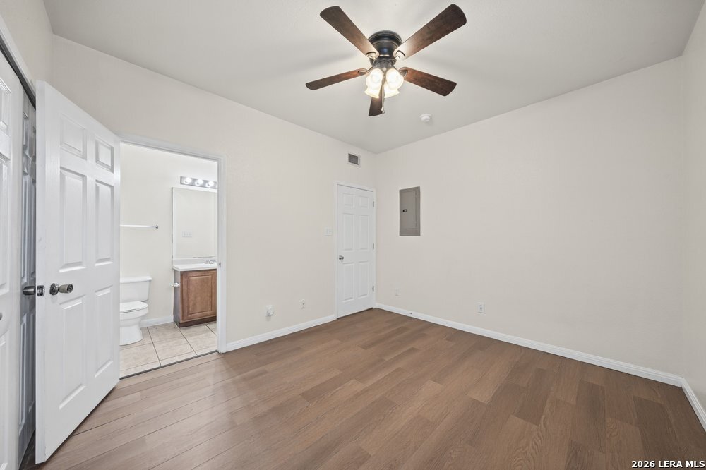 518 Dukeway, Universal City, TX 78148
