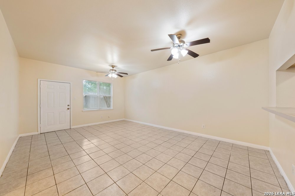 518 Dukeway, Universal City, TX 78148