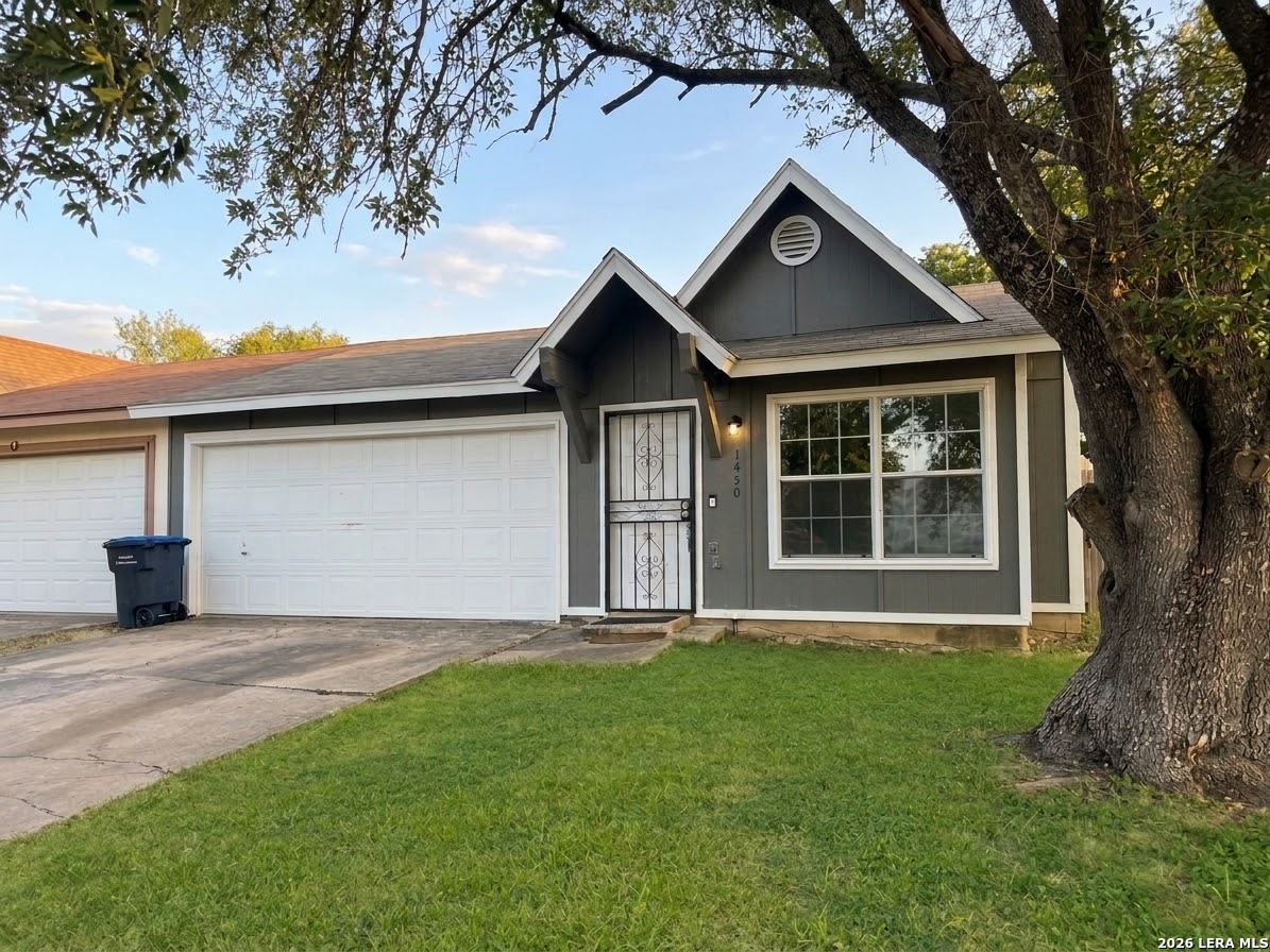 Property photo for 1450 Churing Dr, San Antonio, TX
