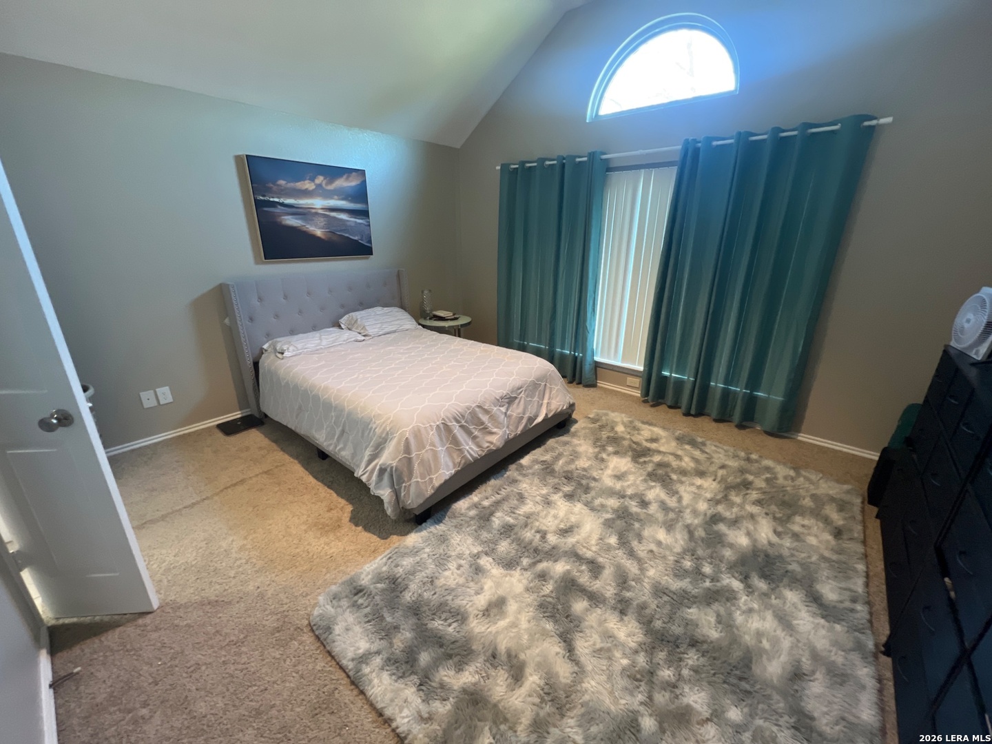 5863 Spring, San Antonio, TX 78247