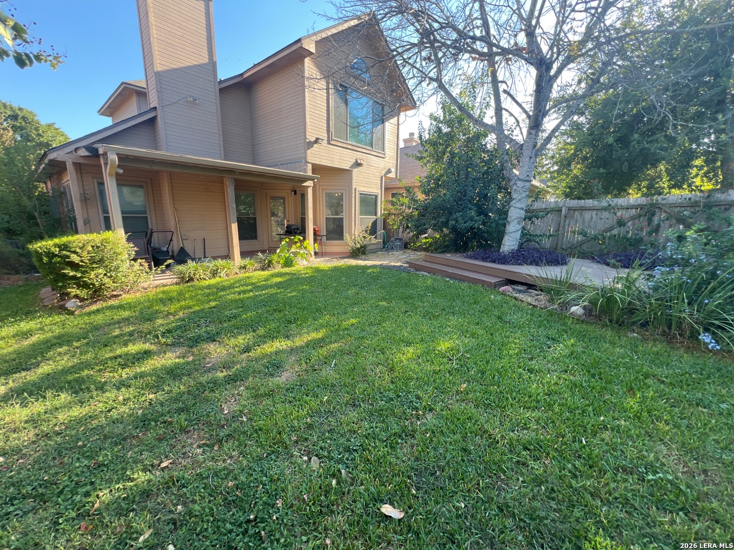 5863 Spring, San Antonio, TX 78247
