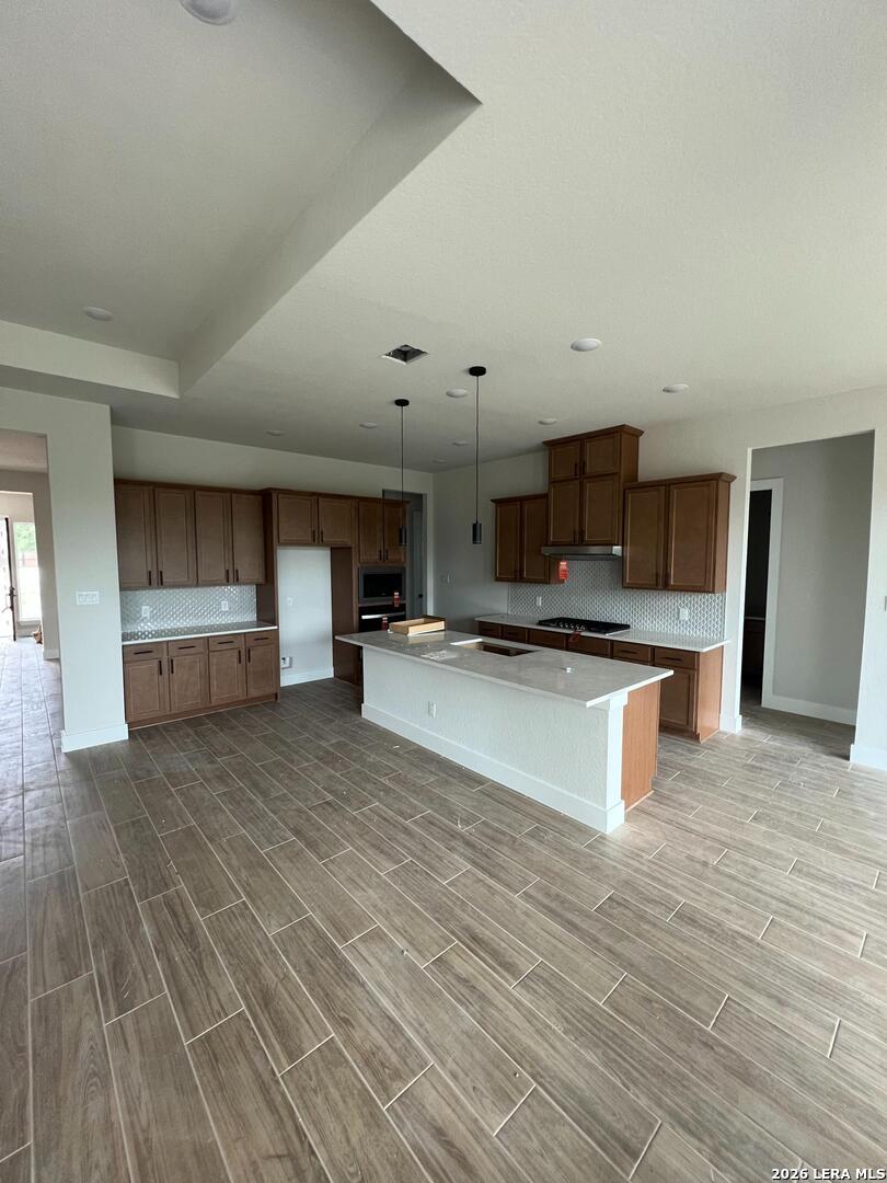 531 Stone Loop, Castroville, TX 78009