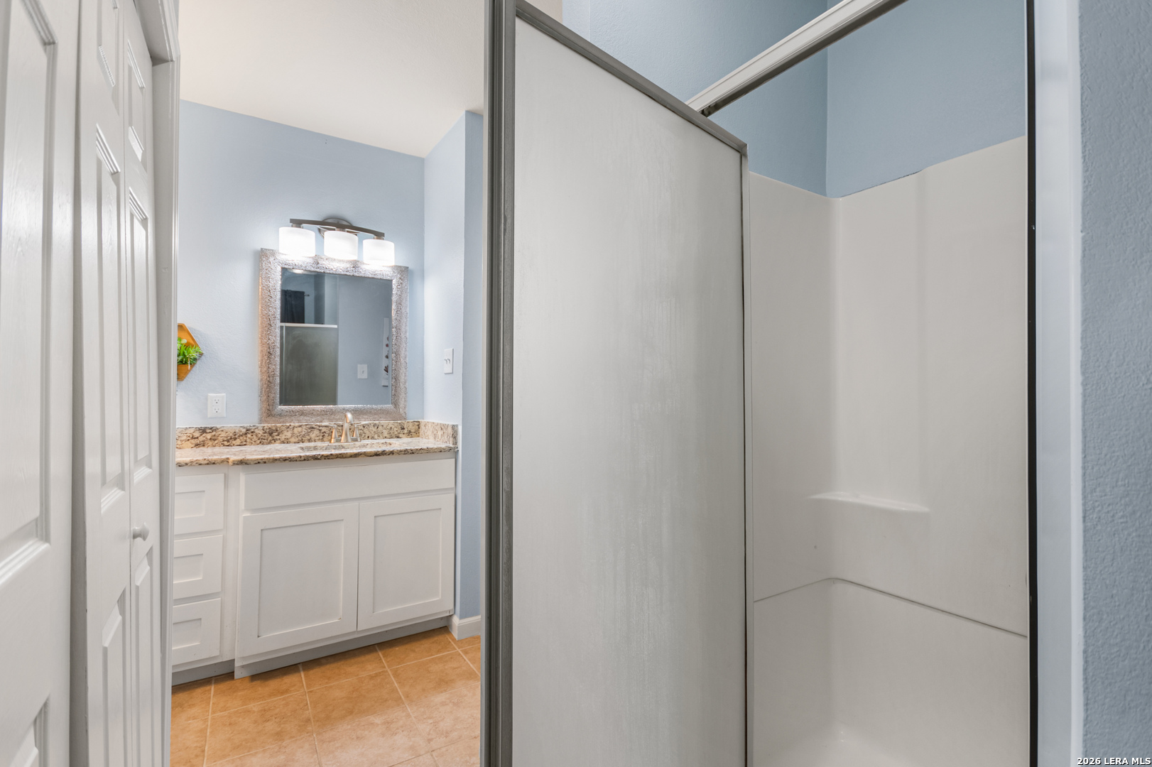 5331 HAPPINESS ST, Kirby, TX 78219