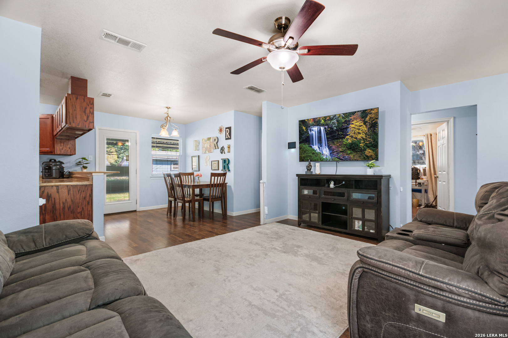 5331 HAPPINESS ST, Kirby, TX 78219