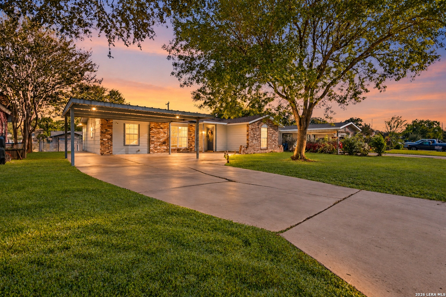 5331 HAPPINESS ST, Kirby, TX 78219