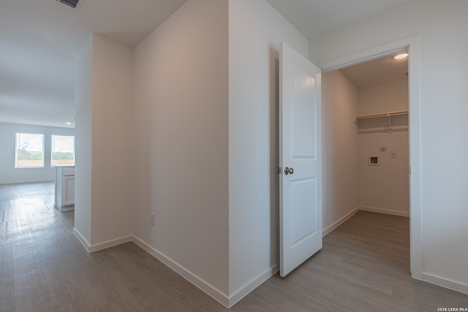 5618 WILLOW POINT BLVD, San Antonio, TX 78219