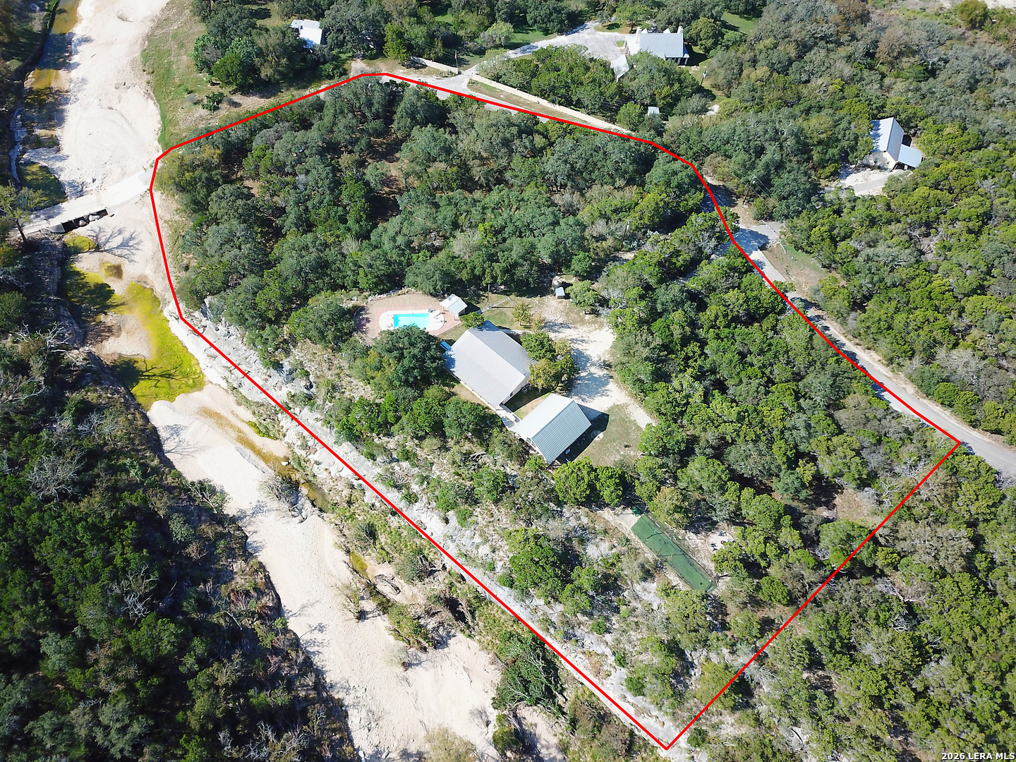 1012 RED BLUFF RANCH RD, Pipe Creek, TX 78063