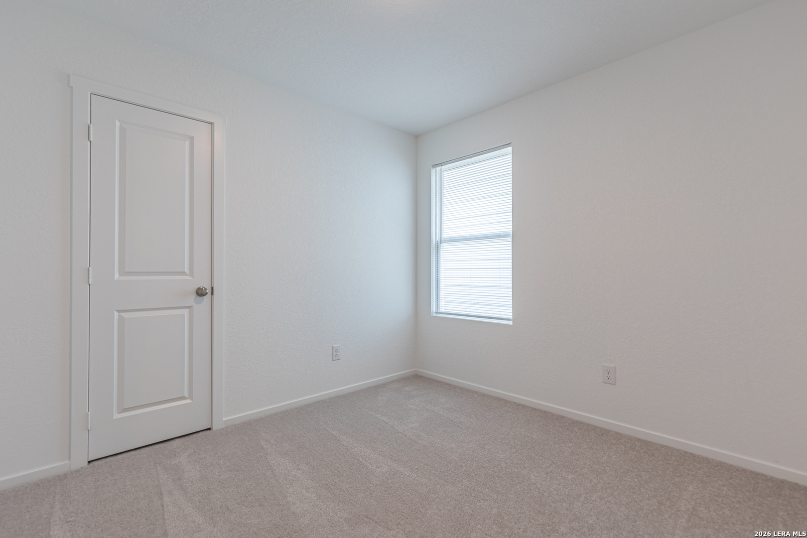 5618 WILLOW POINT BLVD, San Antonio, TX 78219