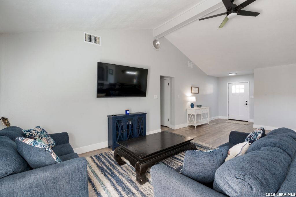 Photo 4 of Single family home for sale at 801 Pecan St, Canyon Lake, TX 78133 | MLS# 2026932 | Listing updated on 2026-10-29