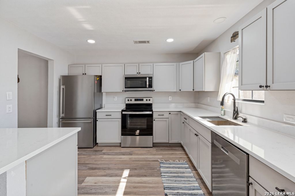 801 PECAN ST, Canyon Lake, TX 78133