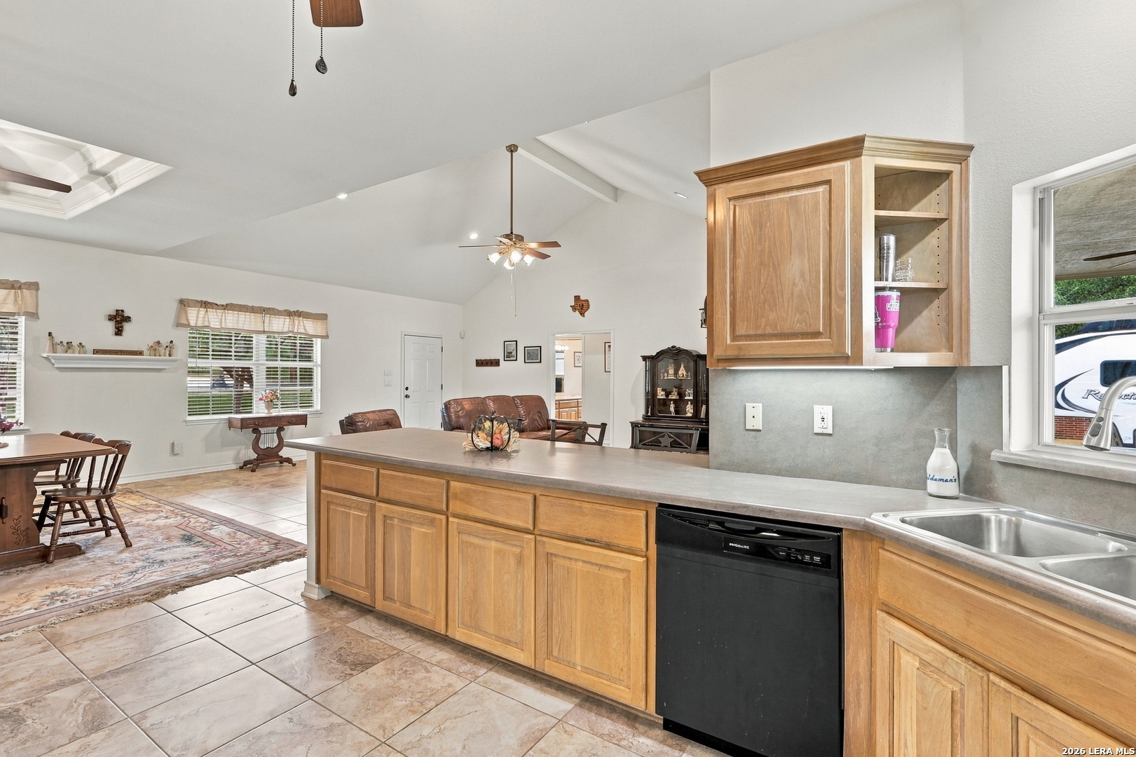 111 WOODLAND BLVD, Boerne, TX 78006