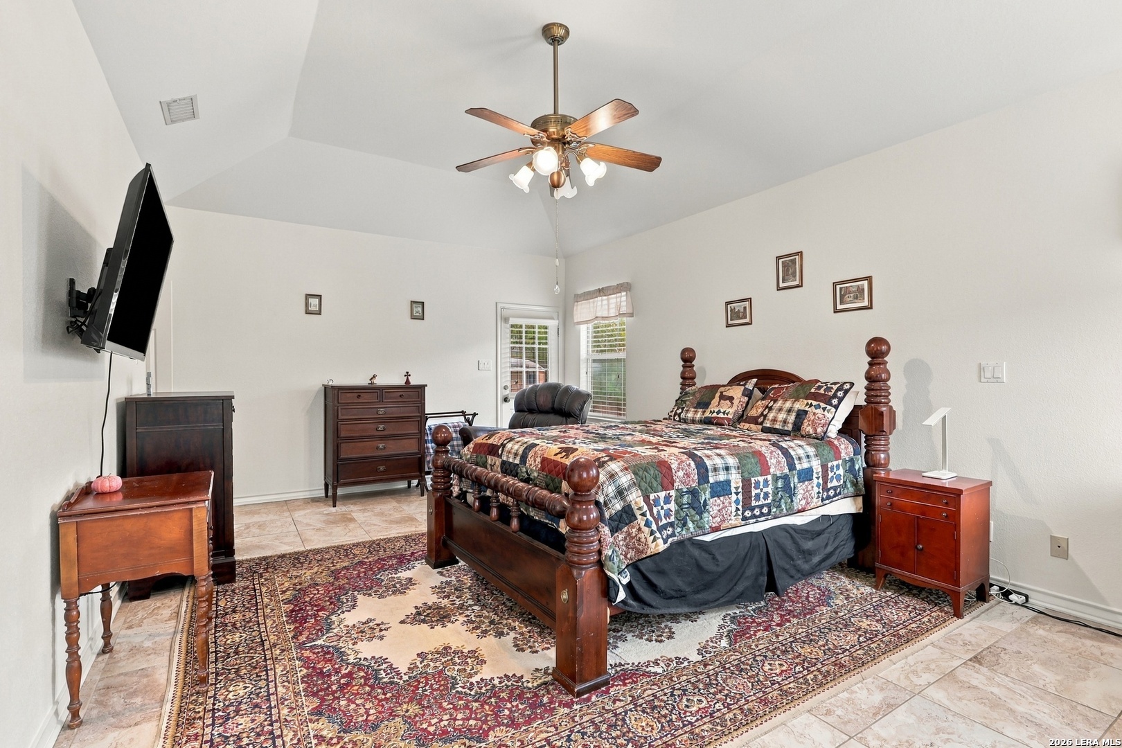 111 WOODLAND BLVD, Boerne, TX 78006