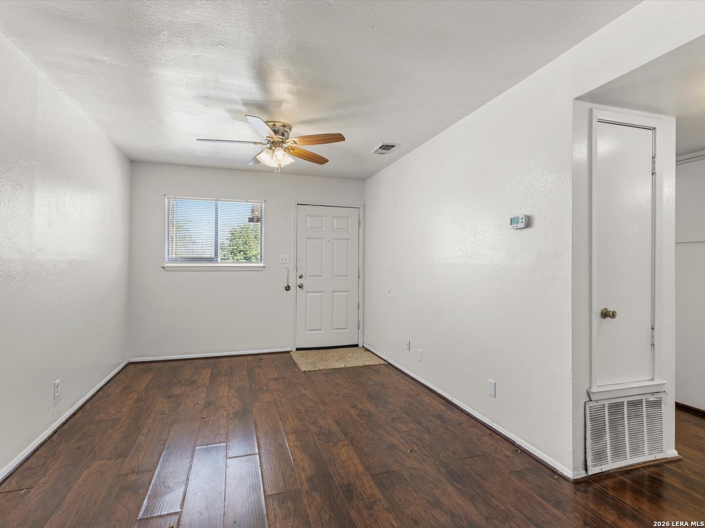 3414 W MARTIN ST, #104, San Antonio, TX 78207