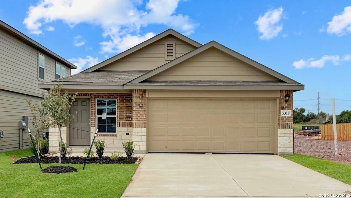 5319 Totem Bluff