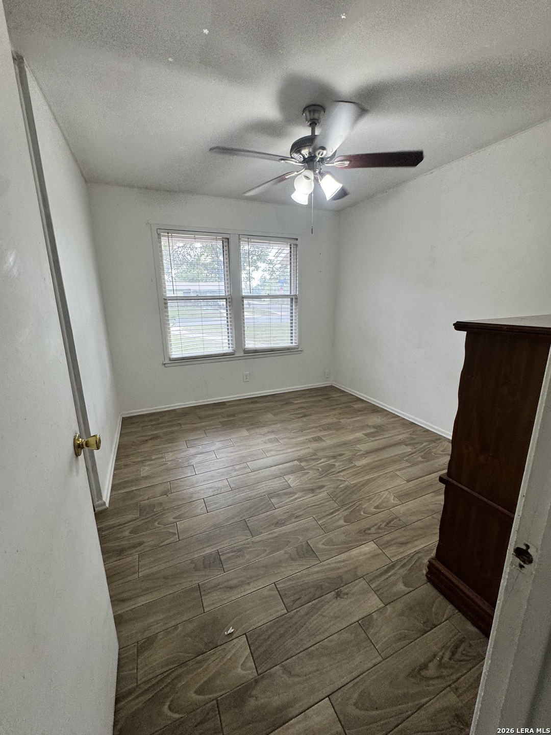 903 UTOPIA LN, San Antonio, TX 78223