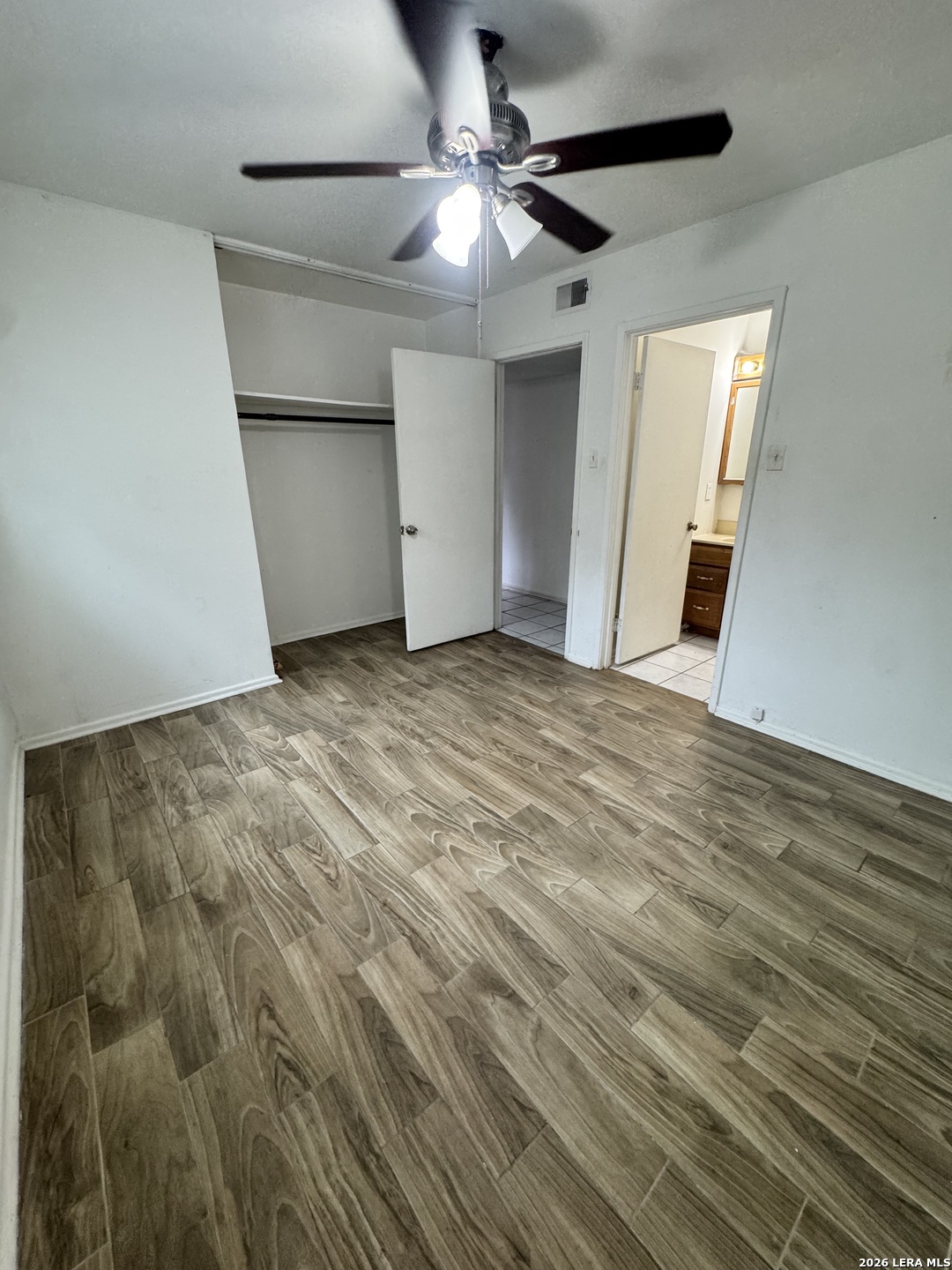 903 UTOPIA LN, San Antonio, TX 78223