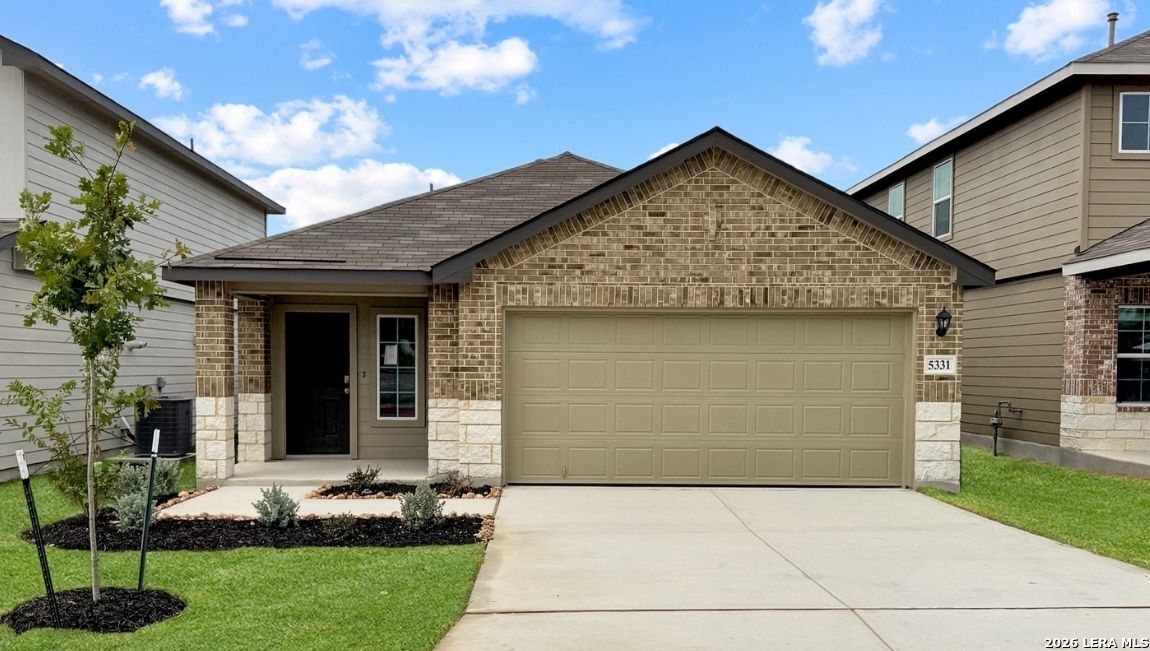 5331 Totem Bluff