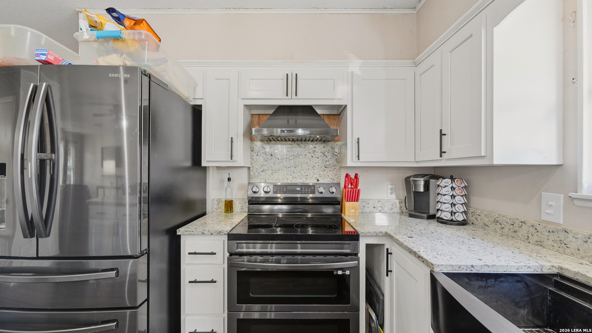108 OAK SPRINGS DR, Canyon Lake, TX 78133